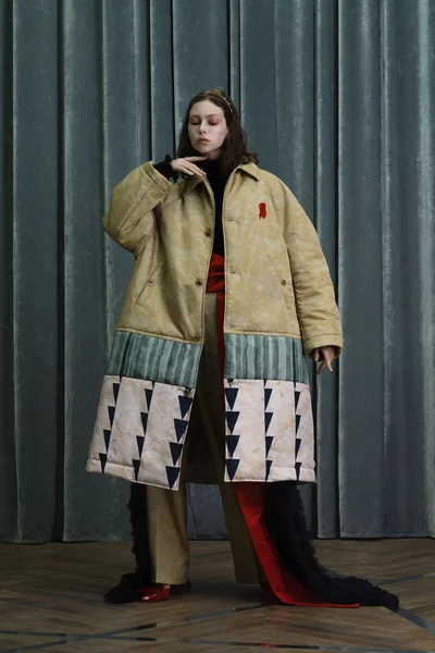 Look 13